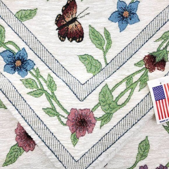 Table Expressions Mariposa Runner Flower Butterfly Spring Decor 13" x 72" NWT - Picture 2 of 5